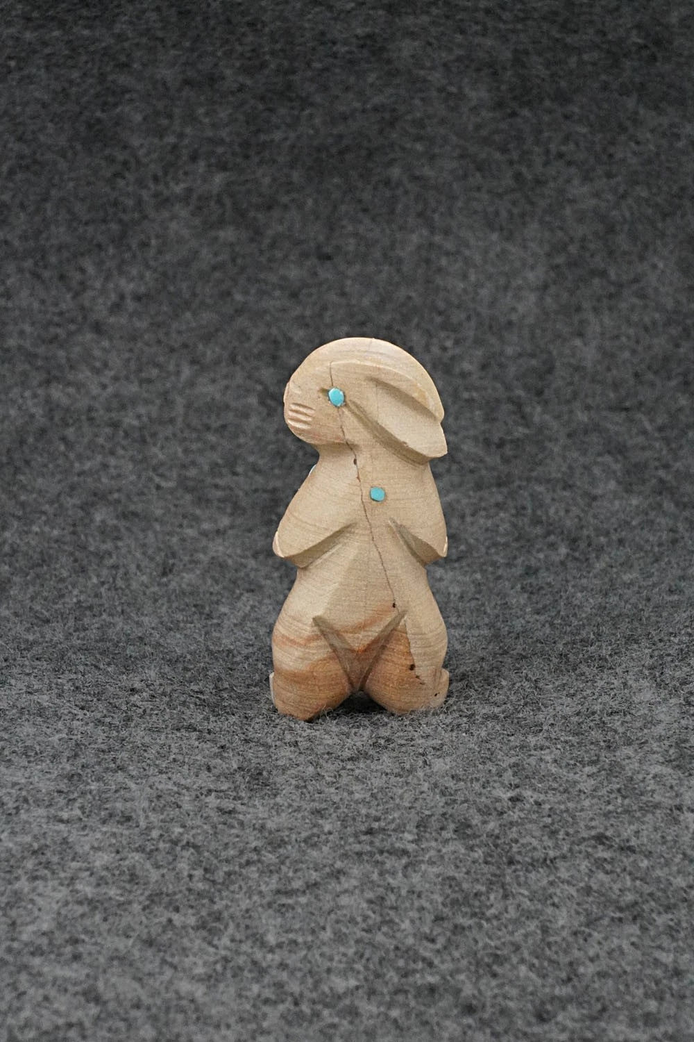 Rabbit Zuni Fetish Carving - Dannette Laate