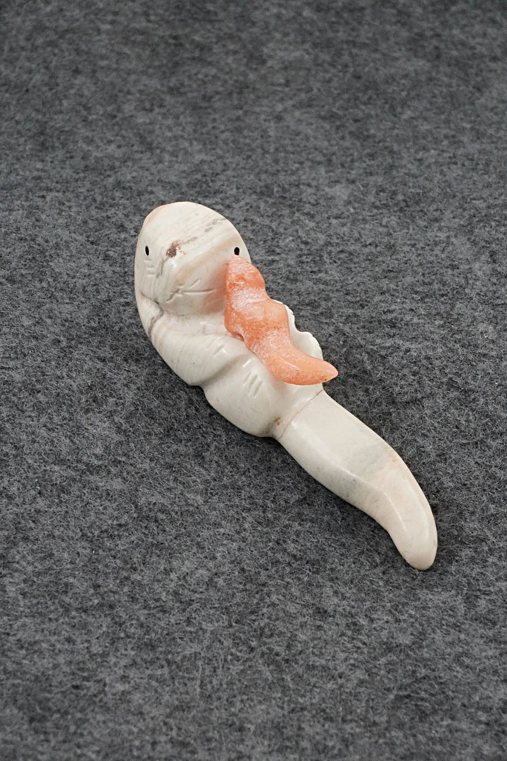 Otter Zuni Fetish Carving - Justin Red Elk