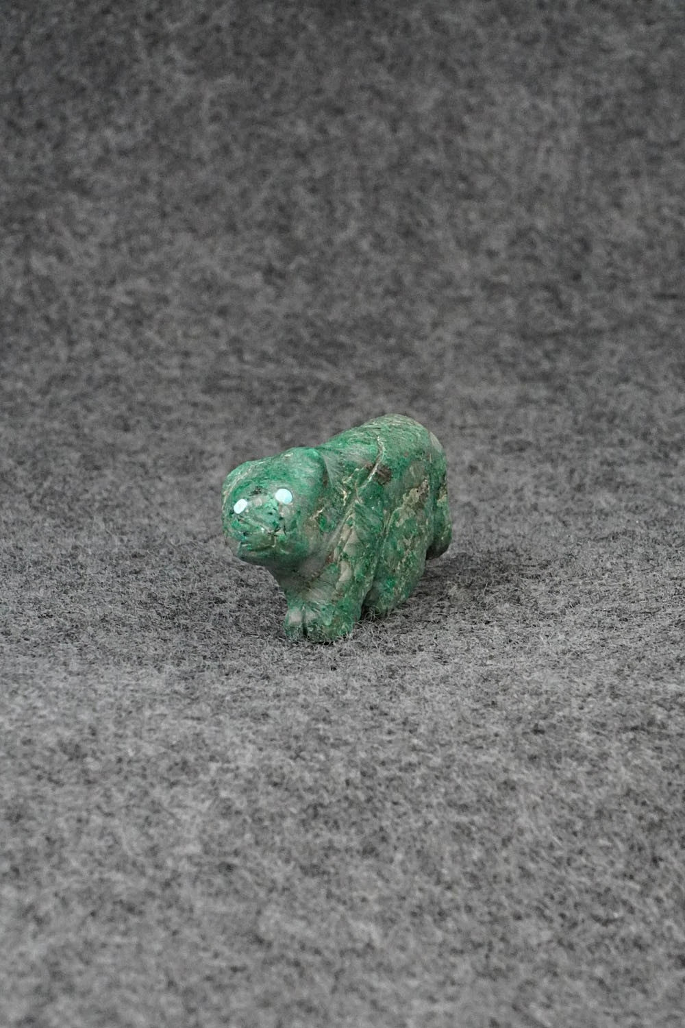 Mountain Lion Zuni Fetish Carving - Jonas Hustito