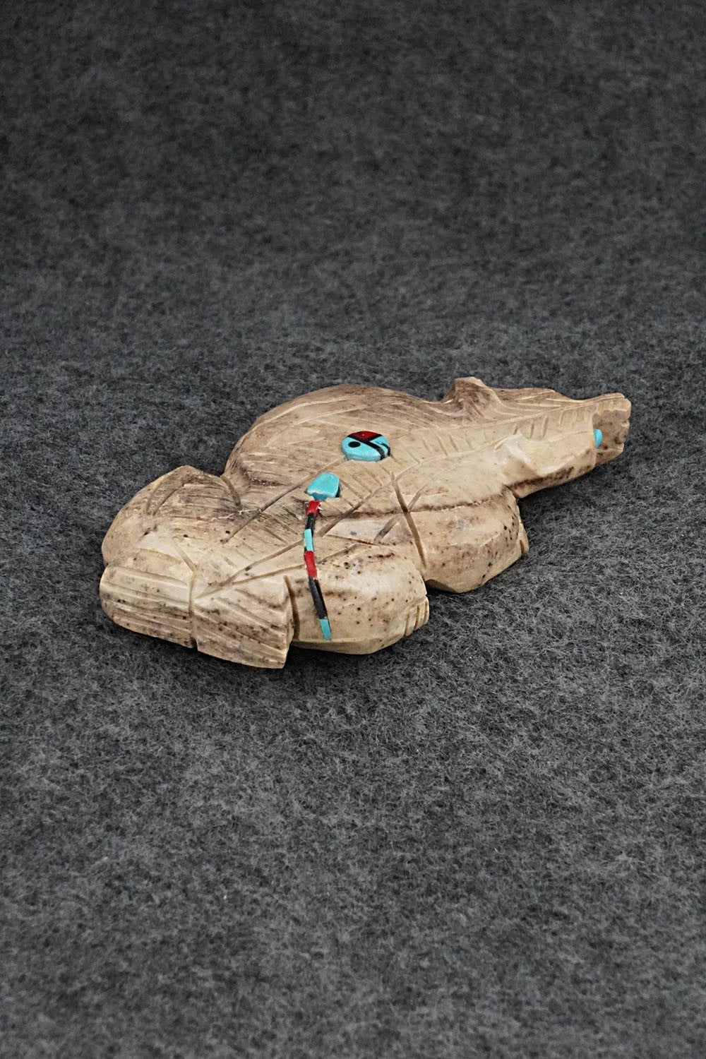 Badger Zuni Fetish Carving - Danette Laate