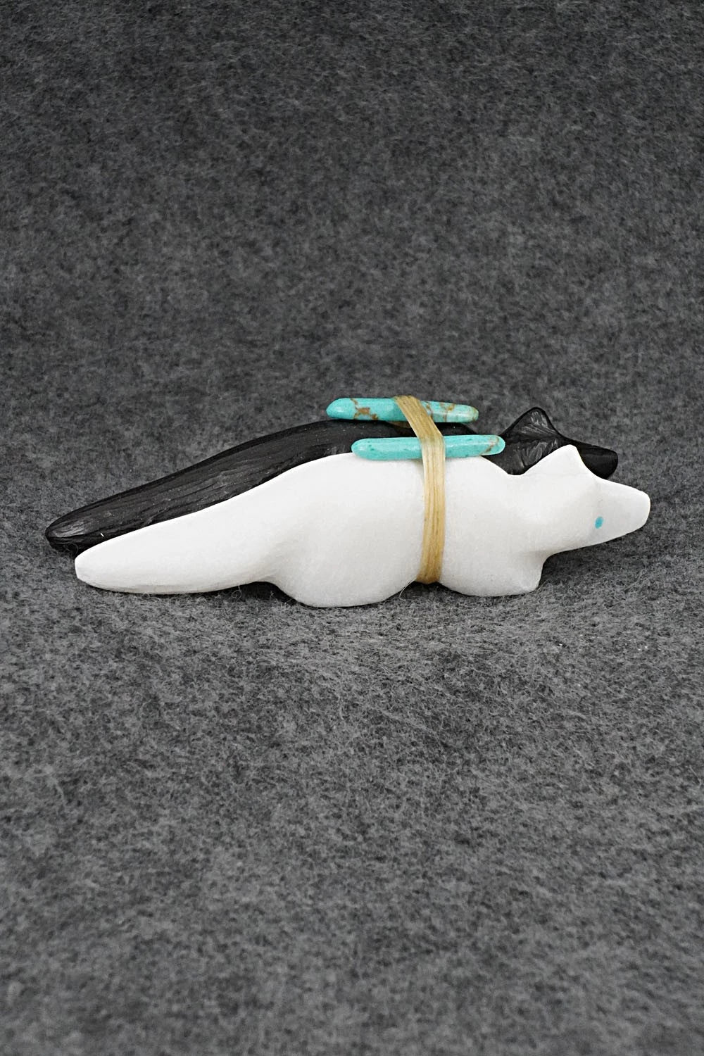 Wolf Zuni Fetish Carving - Herb Halate