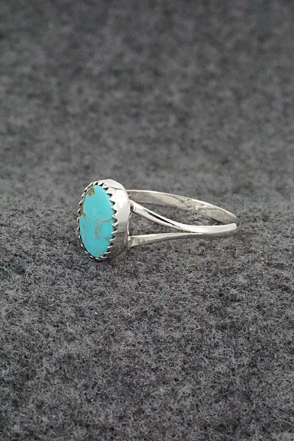 Turquoise & Sterling Silver Ring - Sharon McCarthy - Size 8.25