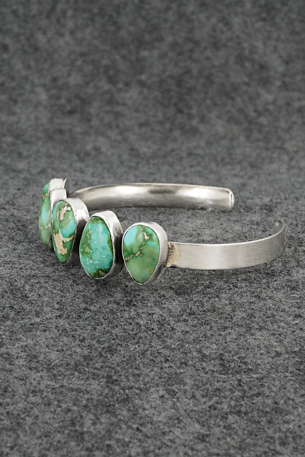 Turquoise & Sterling Silver Bracelet - Verley Betone