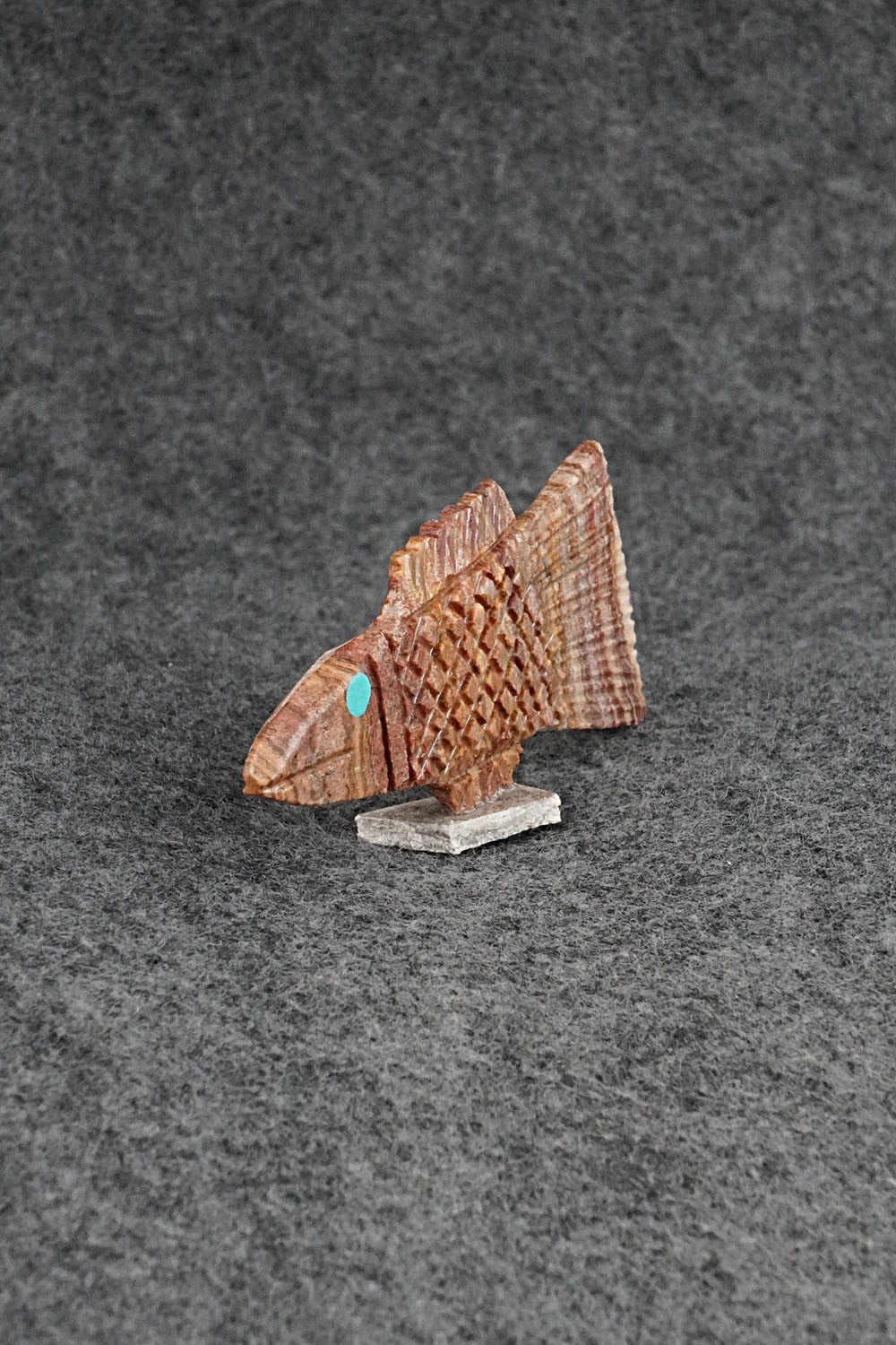 Fish Zuni Fetish Carving - Carl Etsate