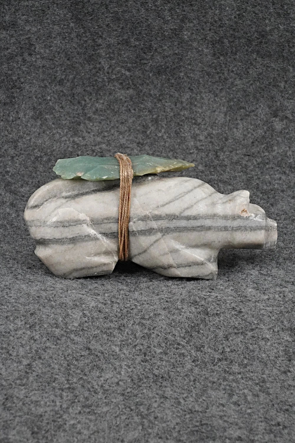 Bear Zuni Fetish Carving - Jaren Cachini