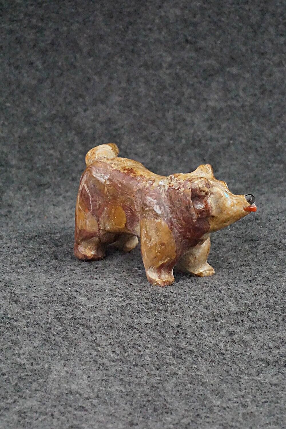 Wolf Zuni Fetish Carving - Freddie Leekya