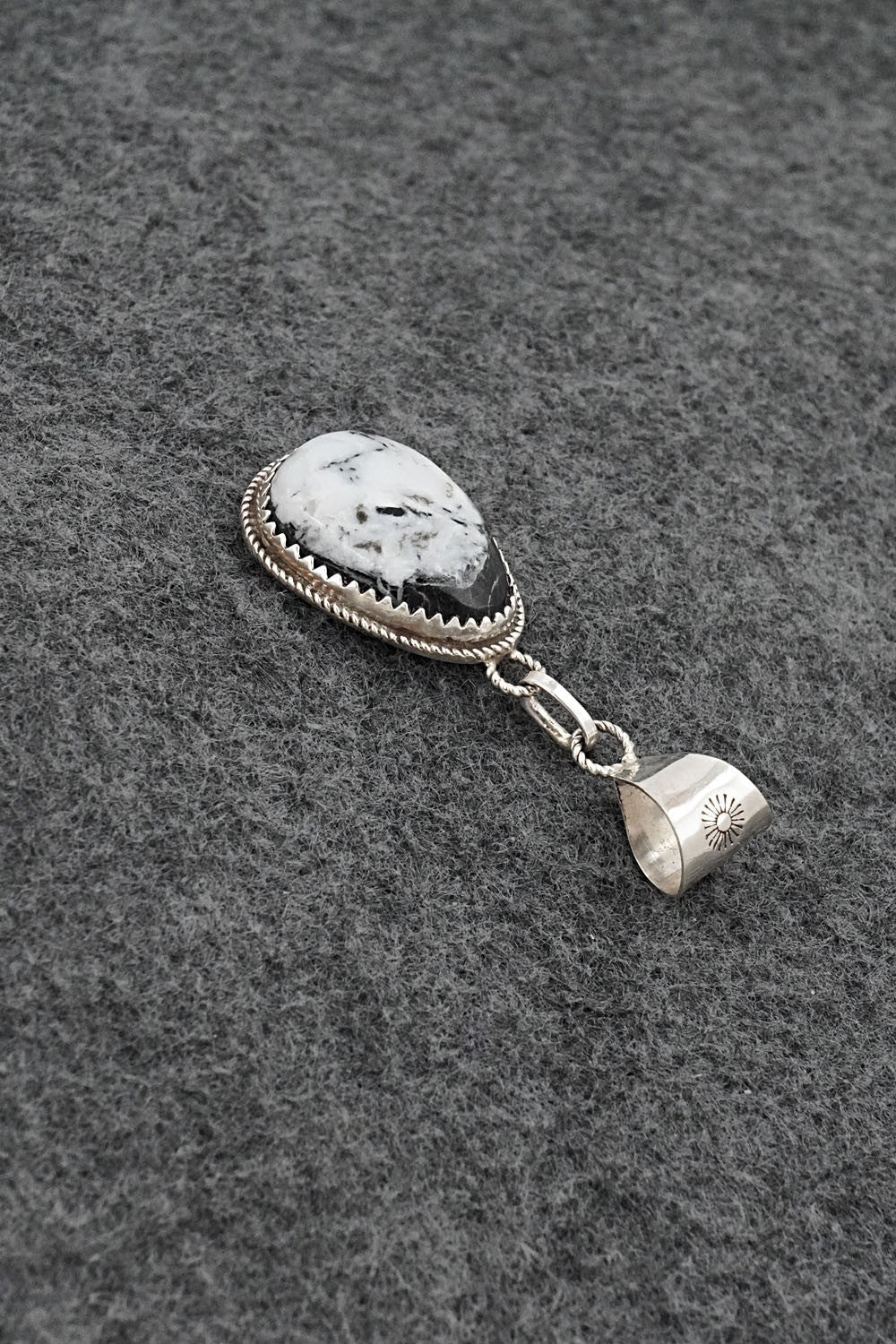 White Buffalo & Sterling Silver Pendant - Ernest Hawthorne