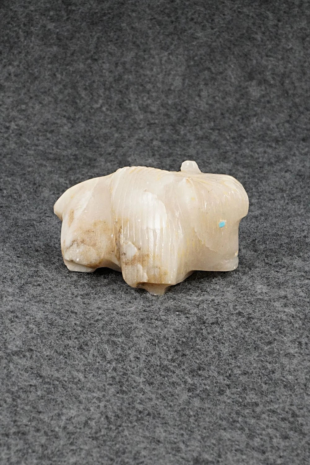 Buffalo Zuni Fetish Carving - Gilbert Lonjose