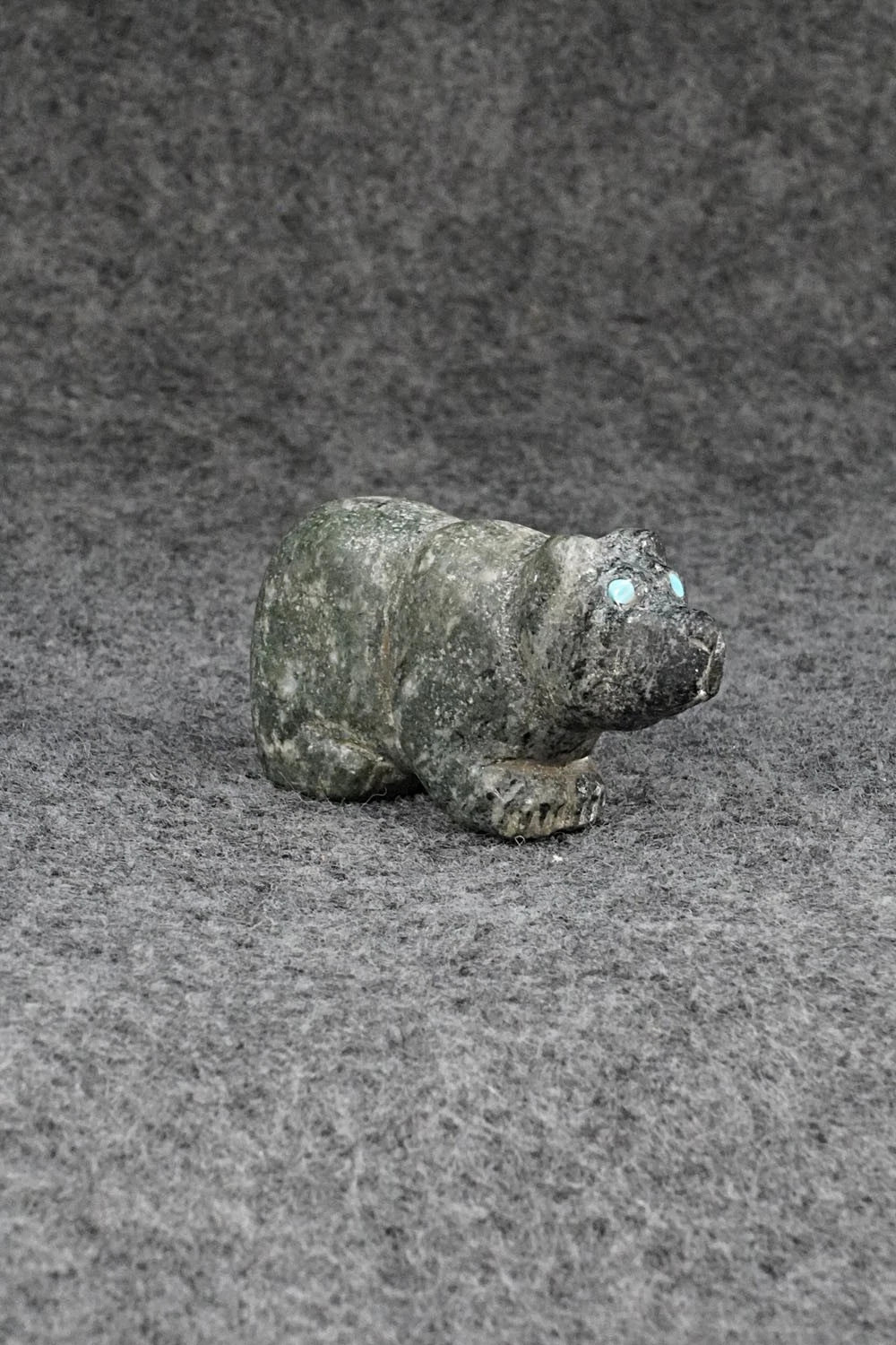 Bear Zuni Fetish Carving - Carlton Camosona