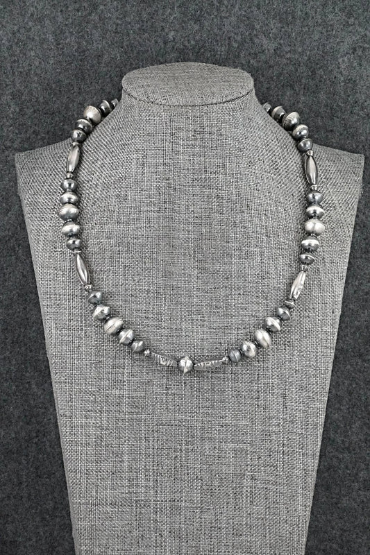 Sterling Silver Navajo Pearl Necklace 18" - Vintage