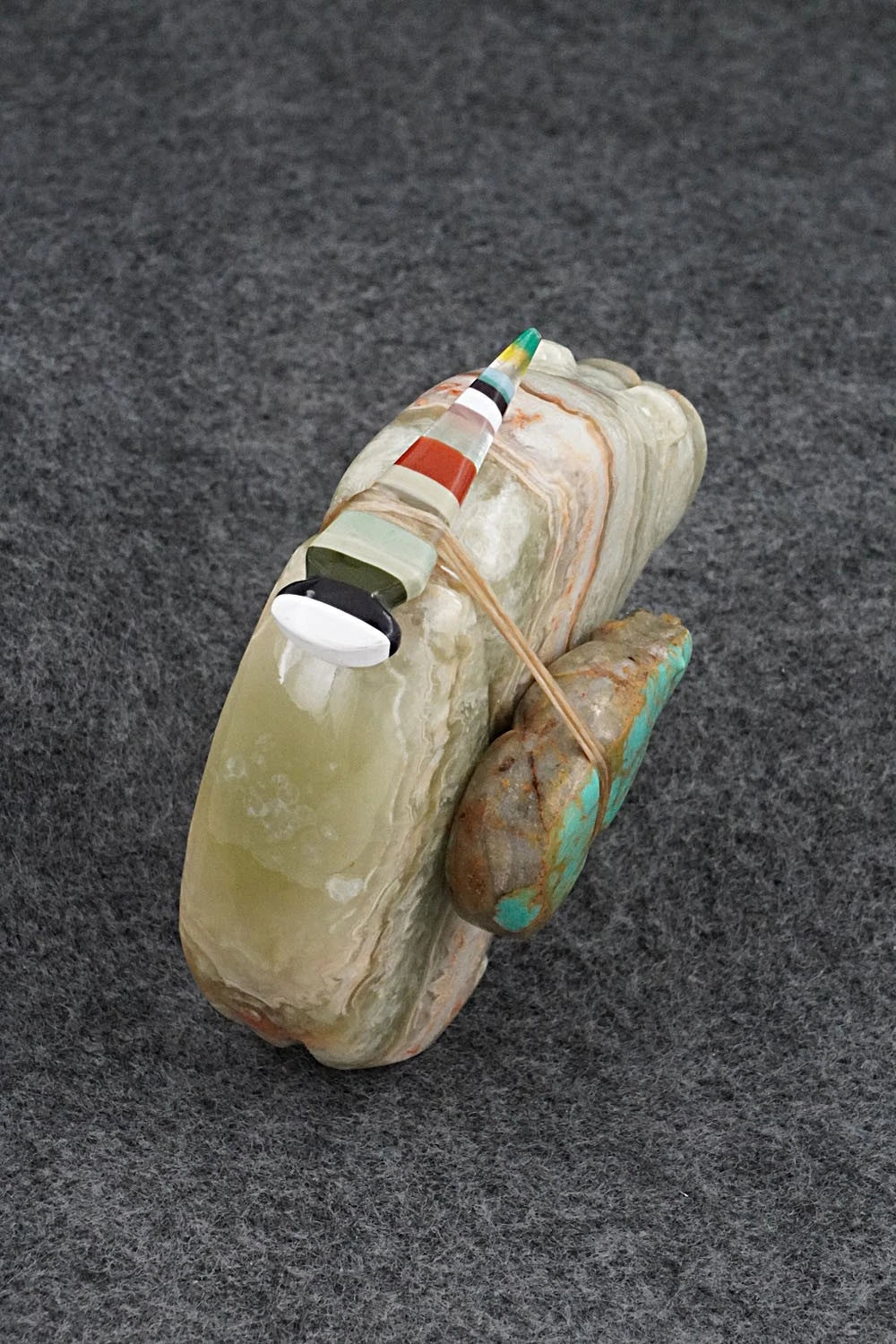 Bear Zuni Fetish Carving - Farlan & Paulette Quam