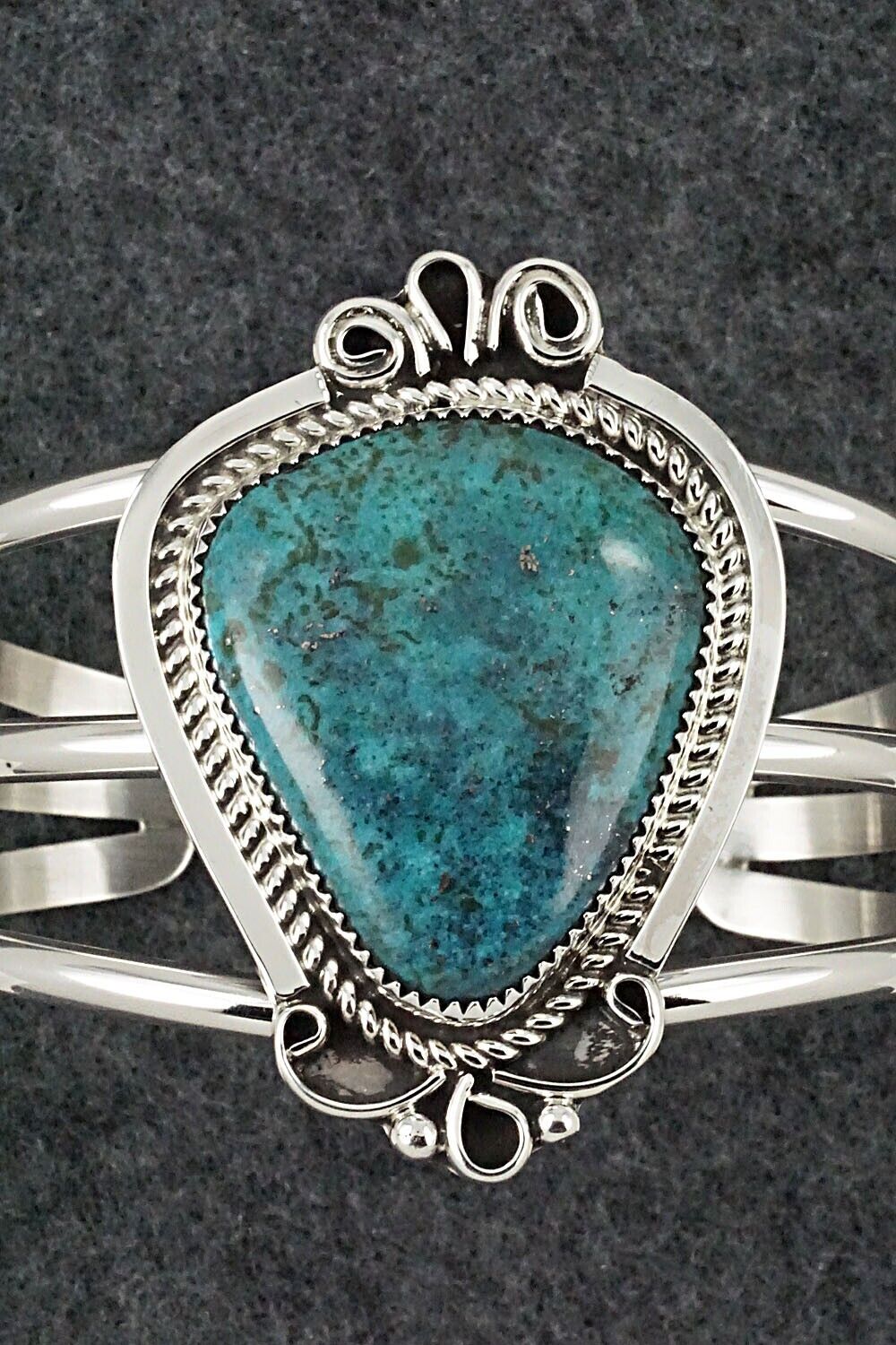 Turquoise & Sterling Silver Bracelet - Leslie Nez