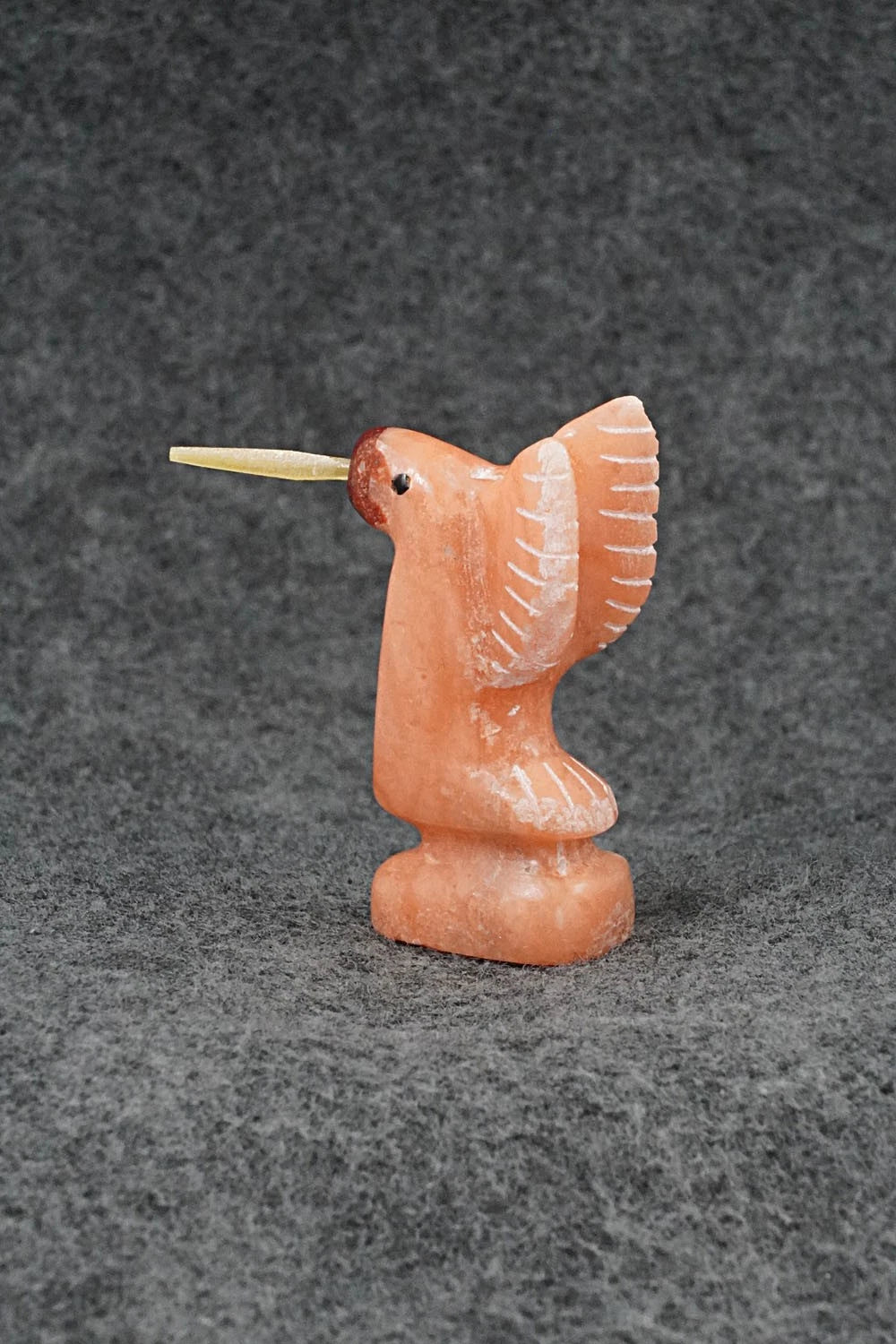 Humming Bird Zuni Fetish Carving - Justin Red Elk