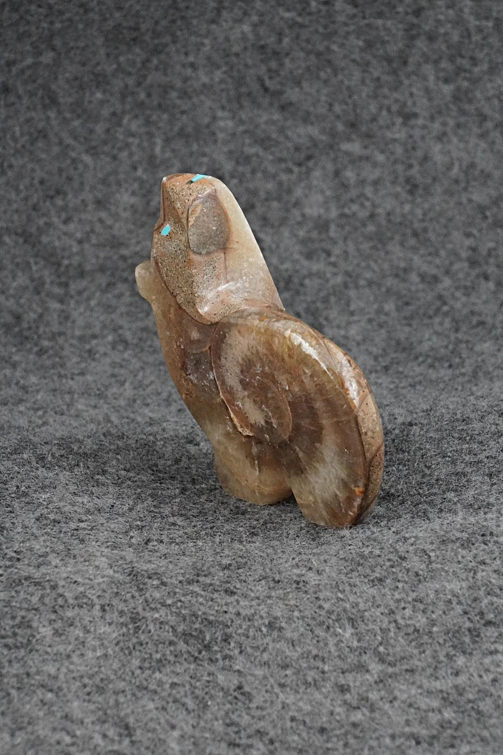 Bear Zuni Fetish Carving - Kenric Laiwakete