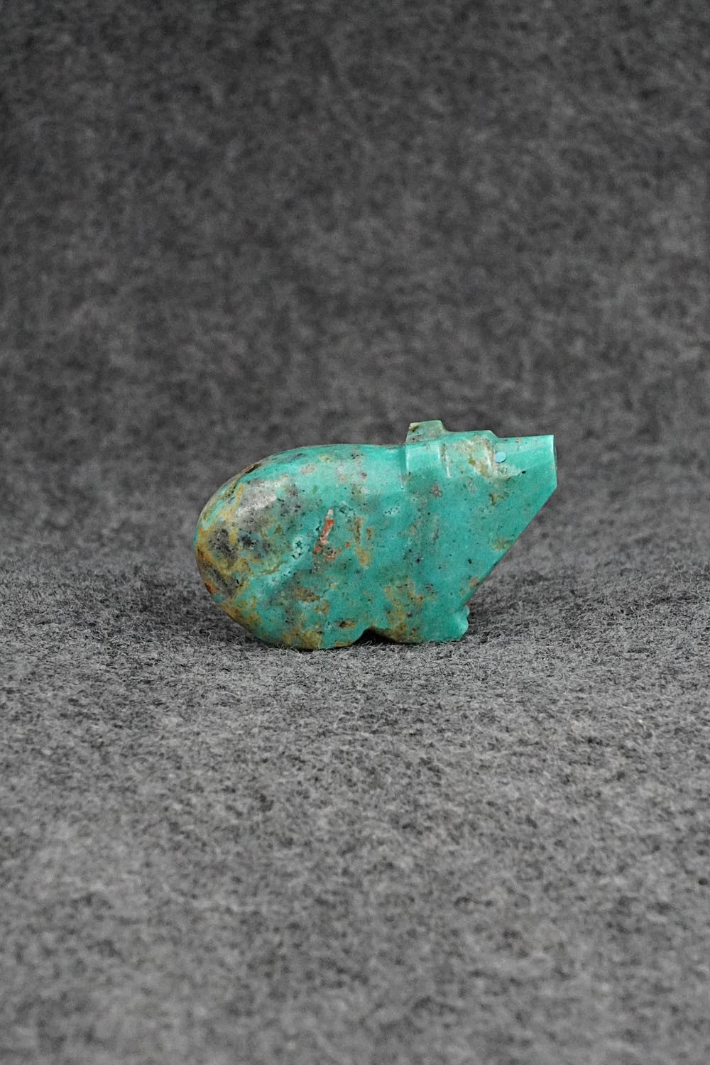 Bear Zuni Fetish Carving - Abby Quam Panteah