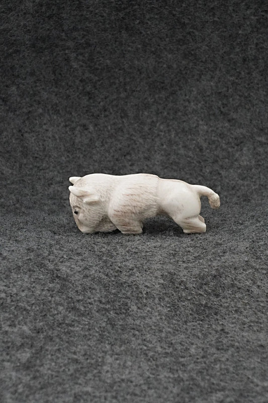 Buffalo Zuni Fetish Carving - Terrance Panteah