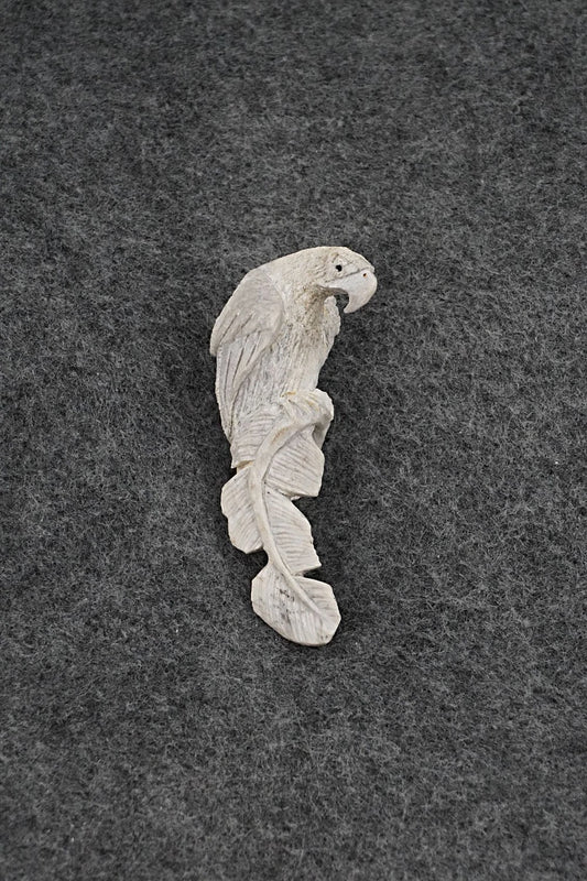Eagle Zuni Fetish Carving - Lewis Malie