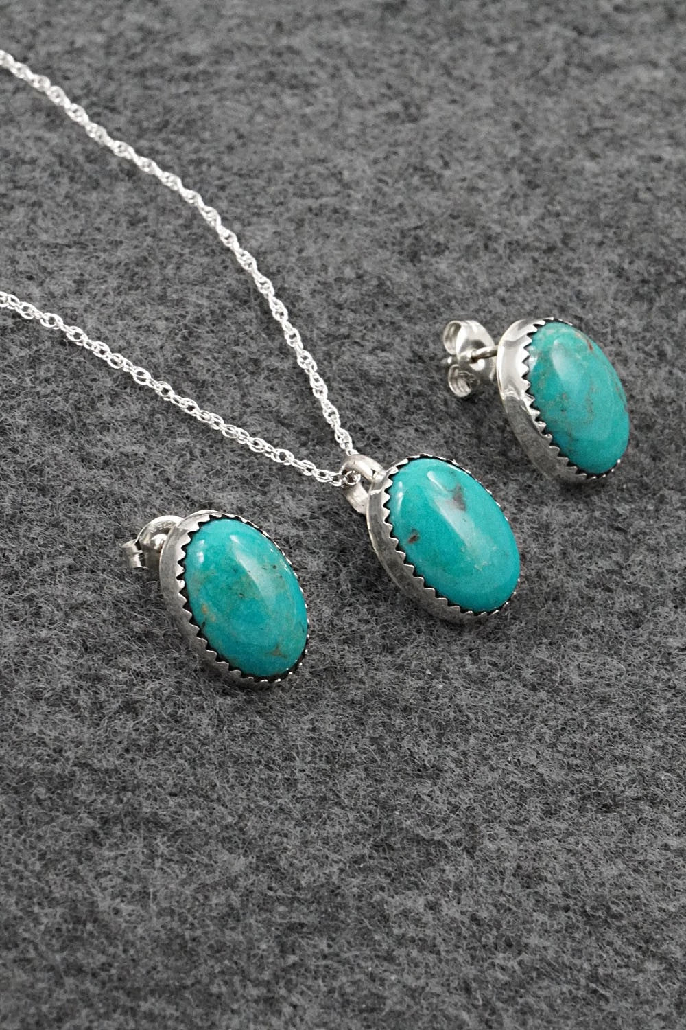 Turquoise & Sterling Silver Necklace Set - Murray Hannaweeka
