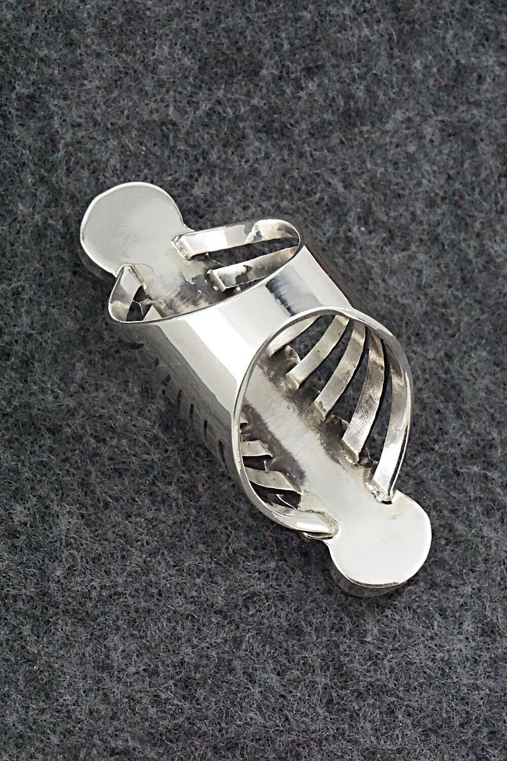Onyx & Sterling Silver Ring - Thomas Yazzie - Size 8