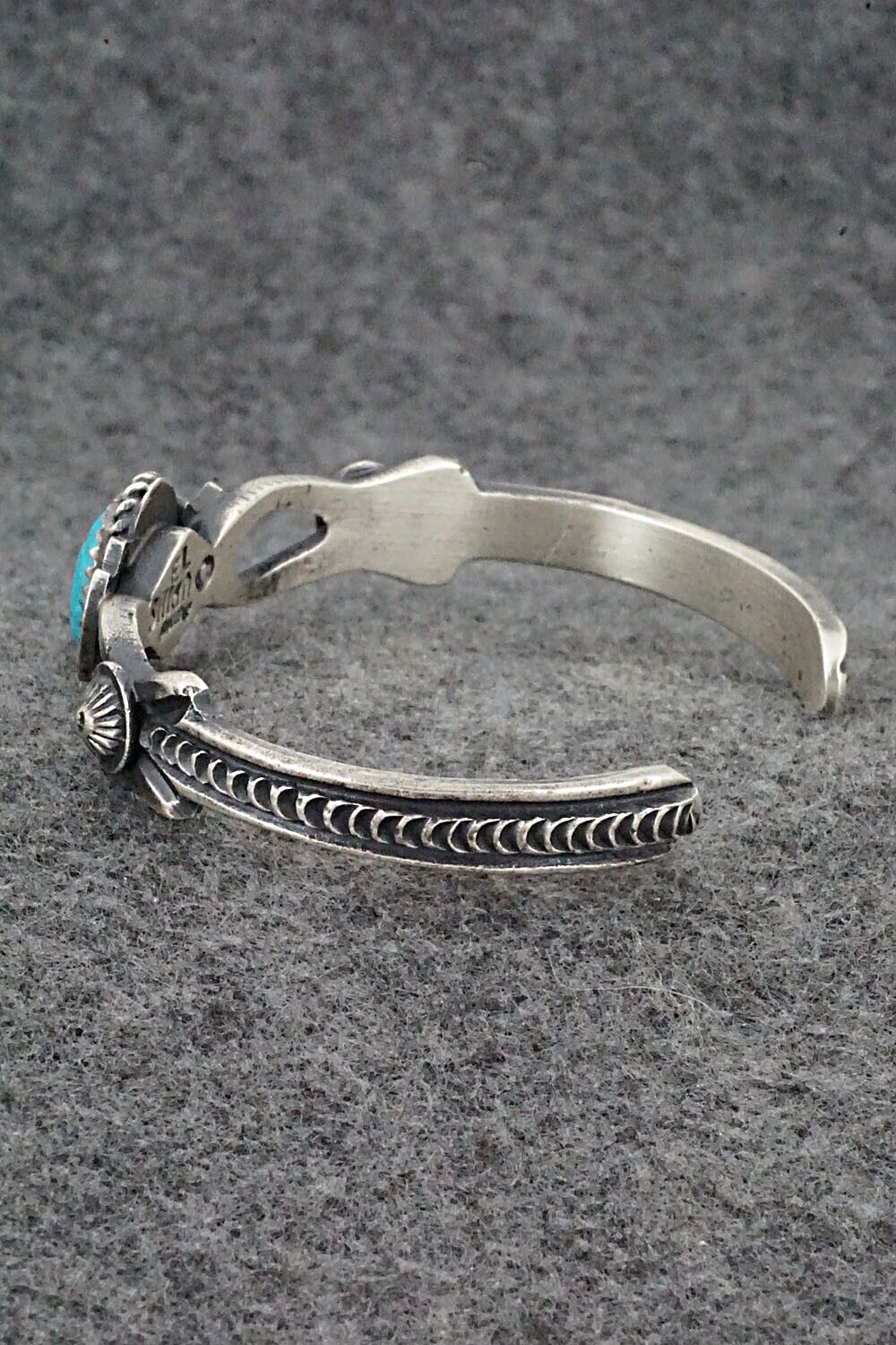 Turquoise & Sterling Silver Bracelet - Eva & Linberg Billah
