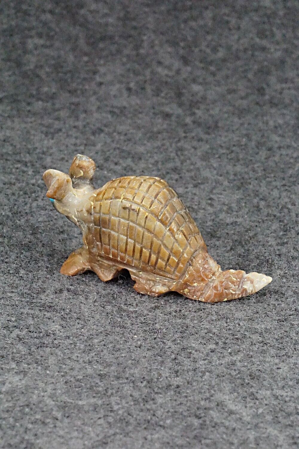 Armadillo Zuni Fetish Carving - Dana Malani