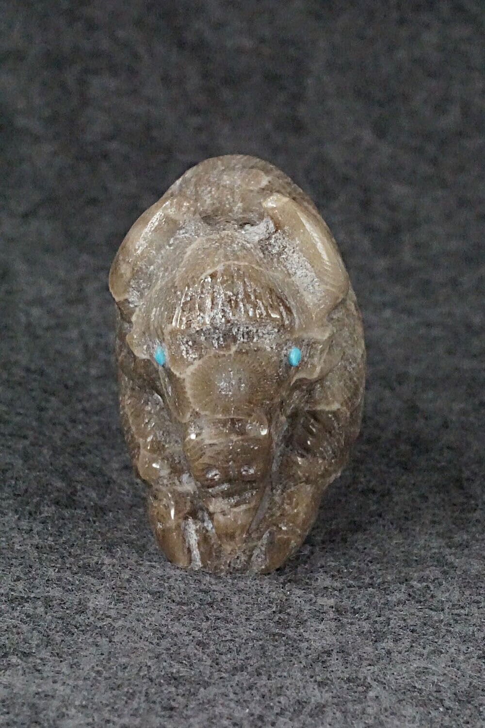 Buffalo Zuni Fetish Carving - Derrick Kaamasee