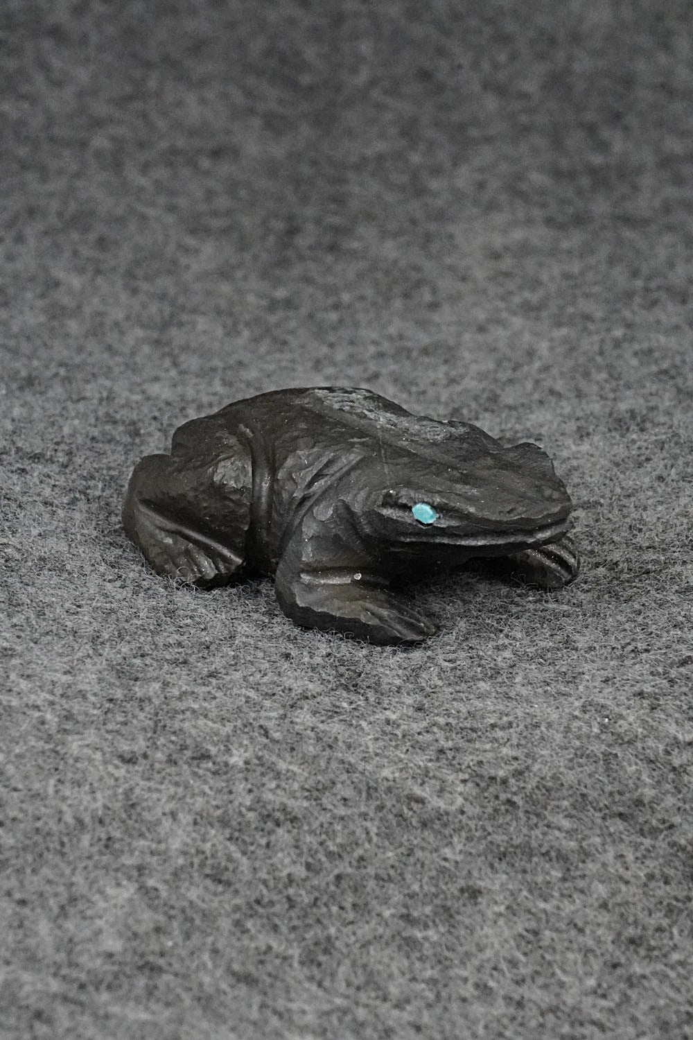 Frog Zuni Fetish Carving - Herbert Him