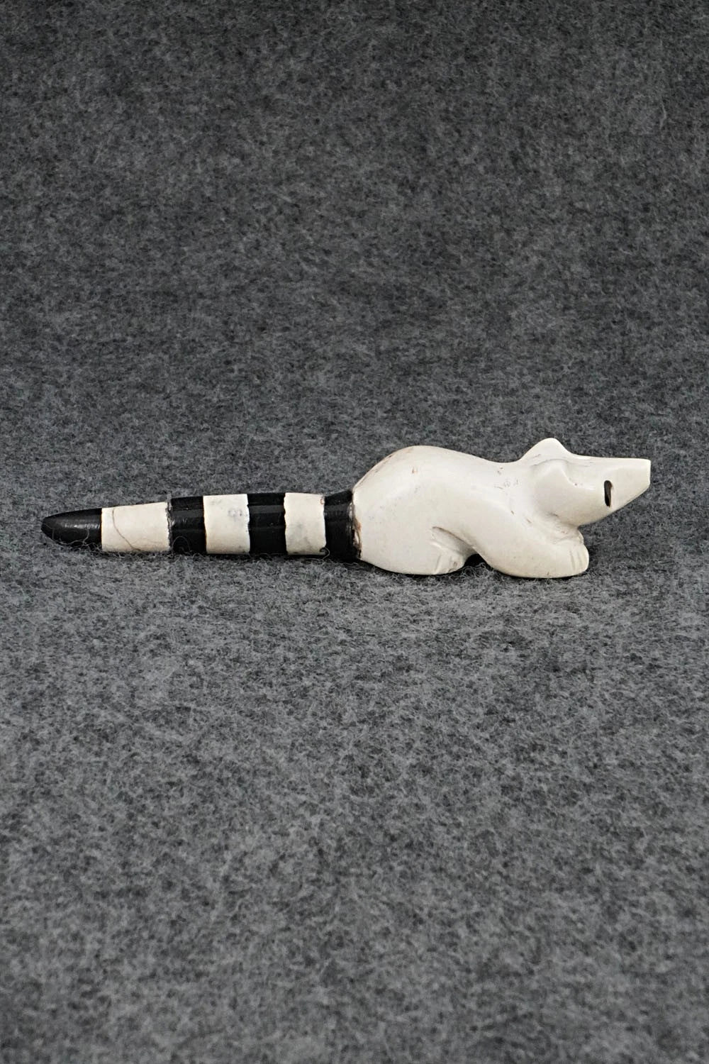 Raccoon Zuni Fetish Carving - Justin Red Elk