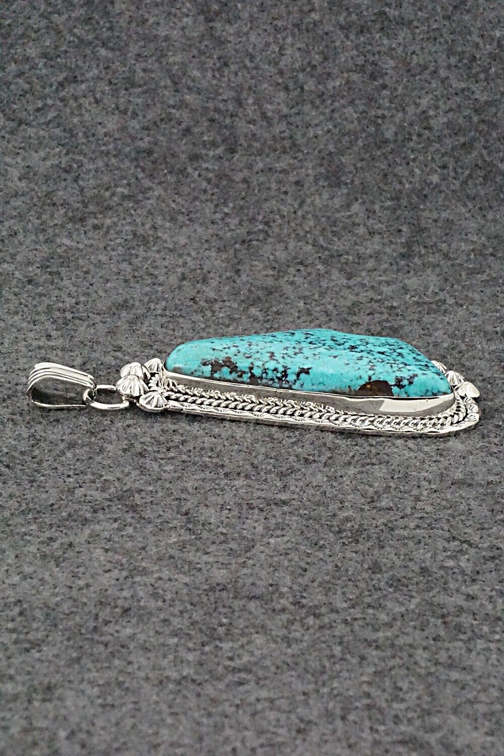 Turquoise & Sterling Silver Pendant - Rita Largo