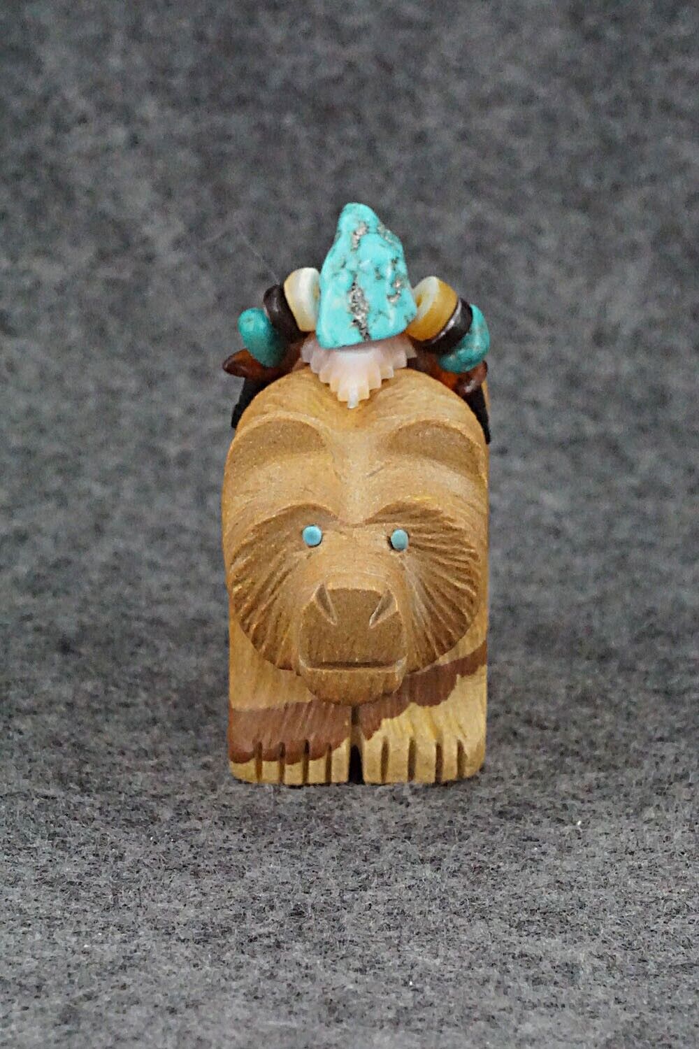 Bear Zuni Fetish Carving - Douglas Martza