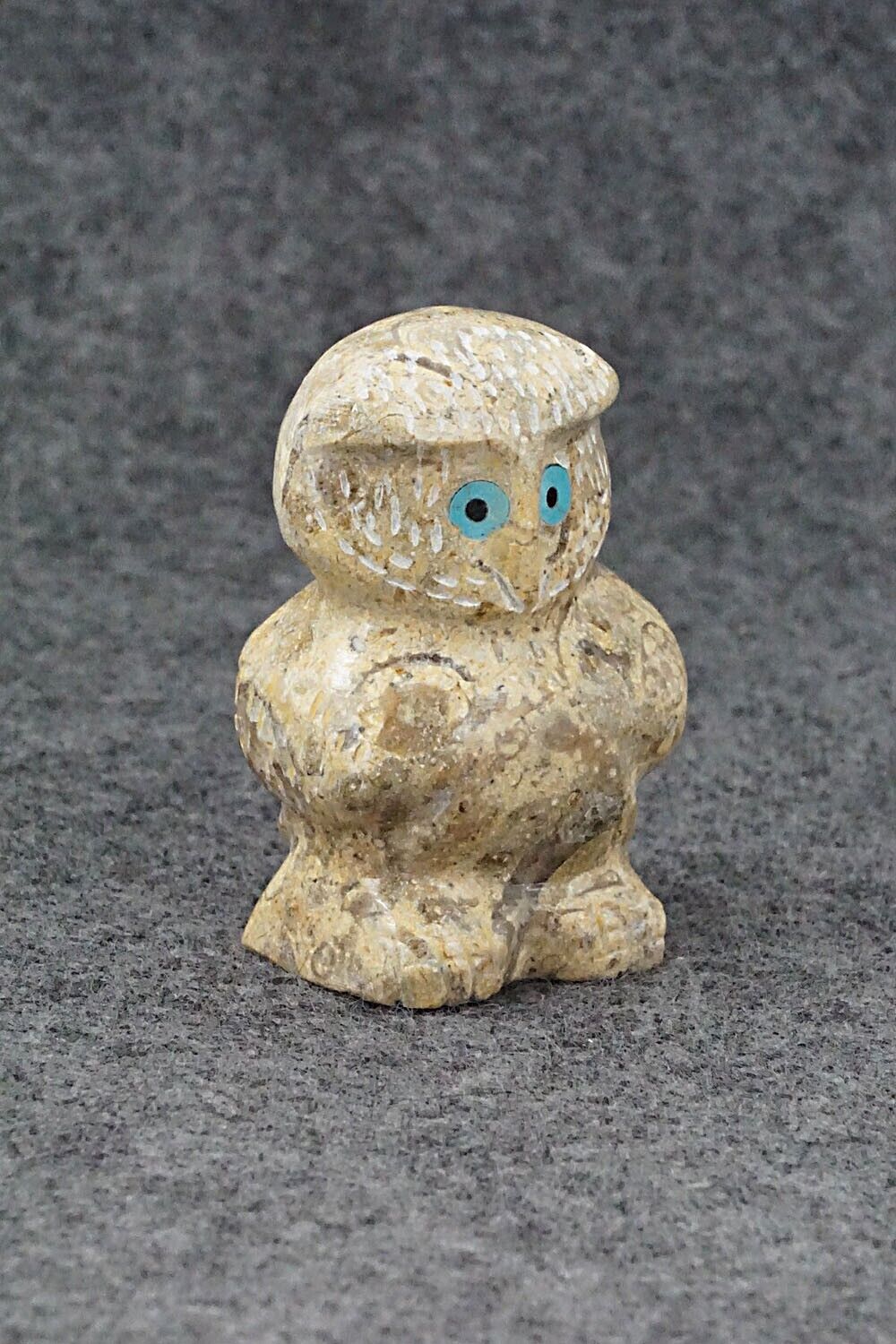 Owl Zuni Fetish Carving - Andres Lementino