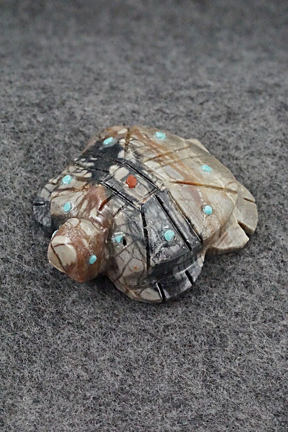 Turtle Zuni Fetish Carving - Carl Etsate