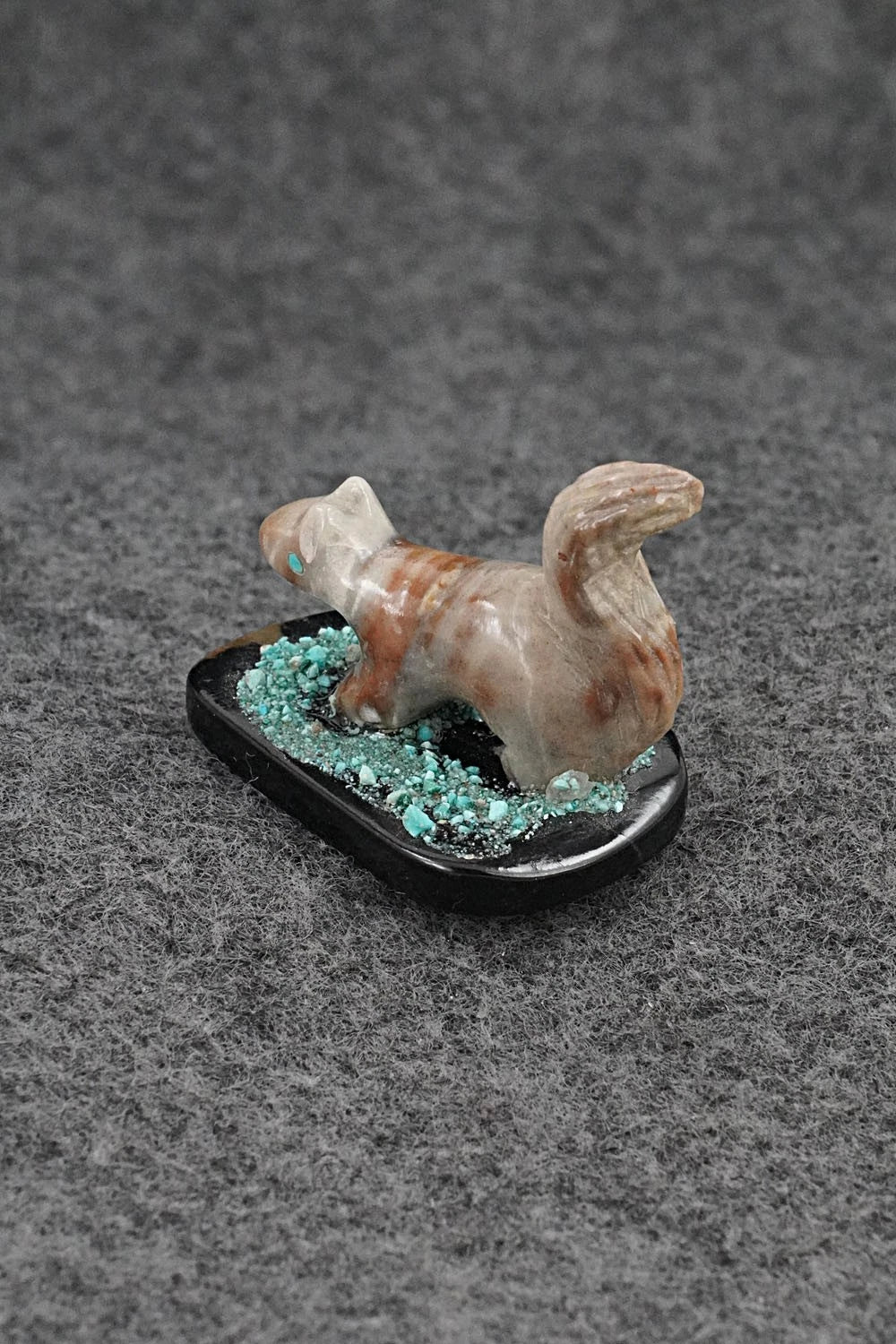 Squirrel Zuni Fetish Carving - Bryant Zunie