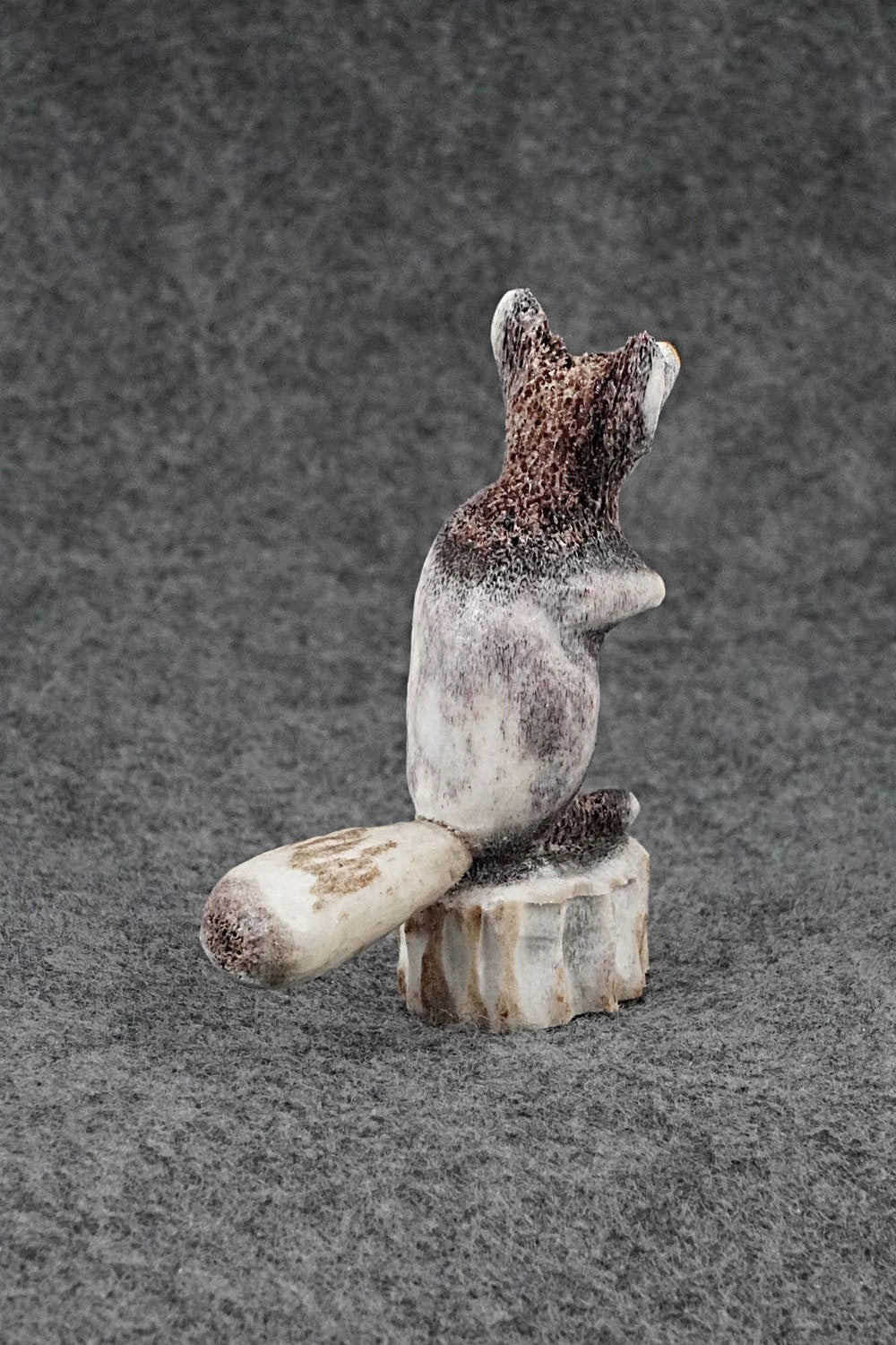 Raccoon Zuni Fetish Carving - Ruben Najera