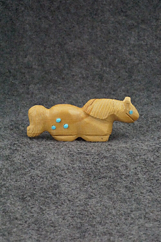 Horse Zuni Fetish Carving - Cody Chavez