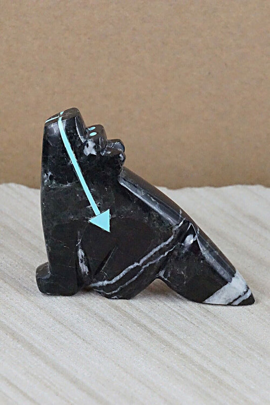 Wolf Zuni Fetish Carving - Bernard Laiwakete