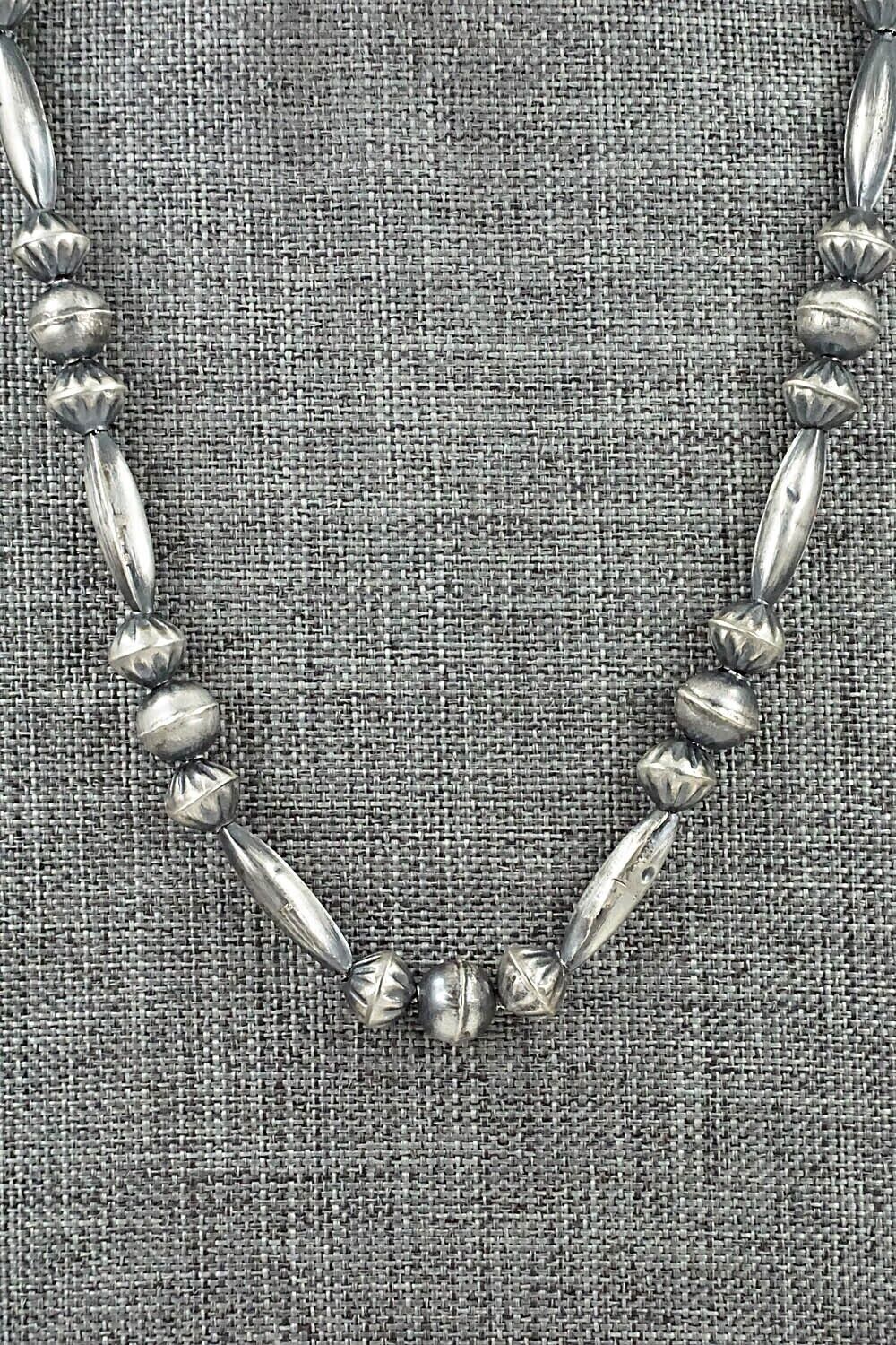 Sterling Silver Navajo Pearl Necklace 18" - Vintage