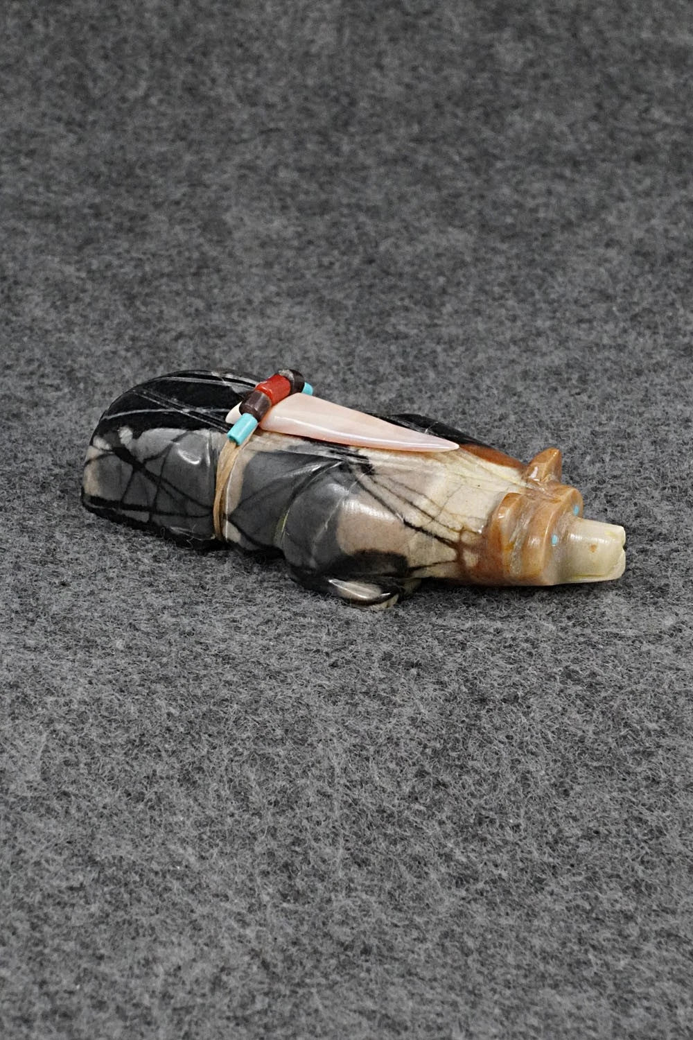Badger Zuni Fetish Carving - Alex Tsethlikai