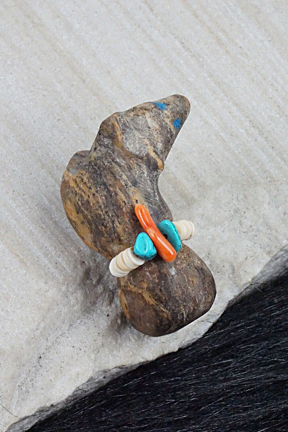 Bear Zuni Fetish Carving - Donovan Laiwakete