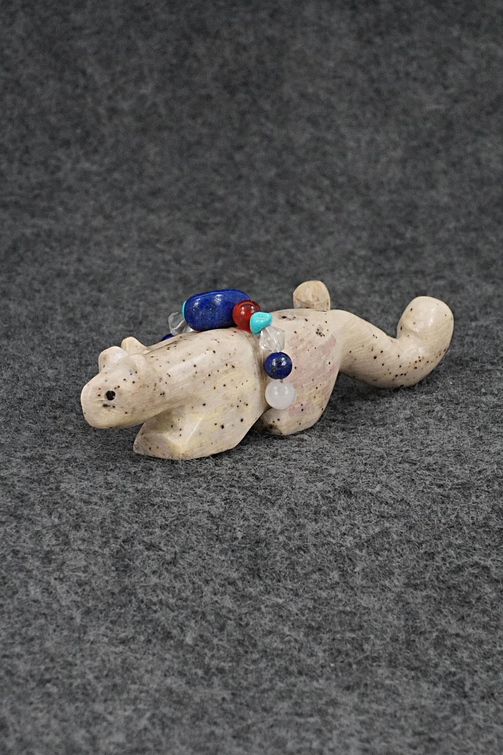 Mountain Lions Zuni Fetish Carving - Cheryl Beyuka