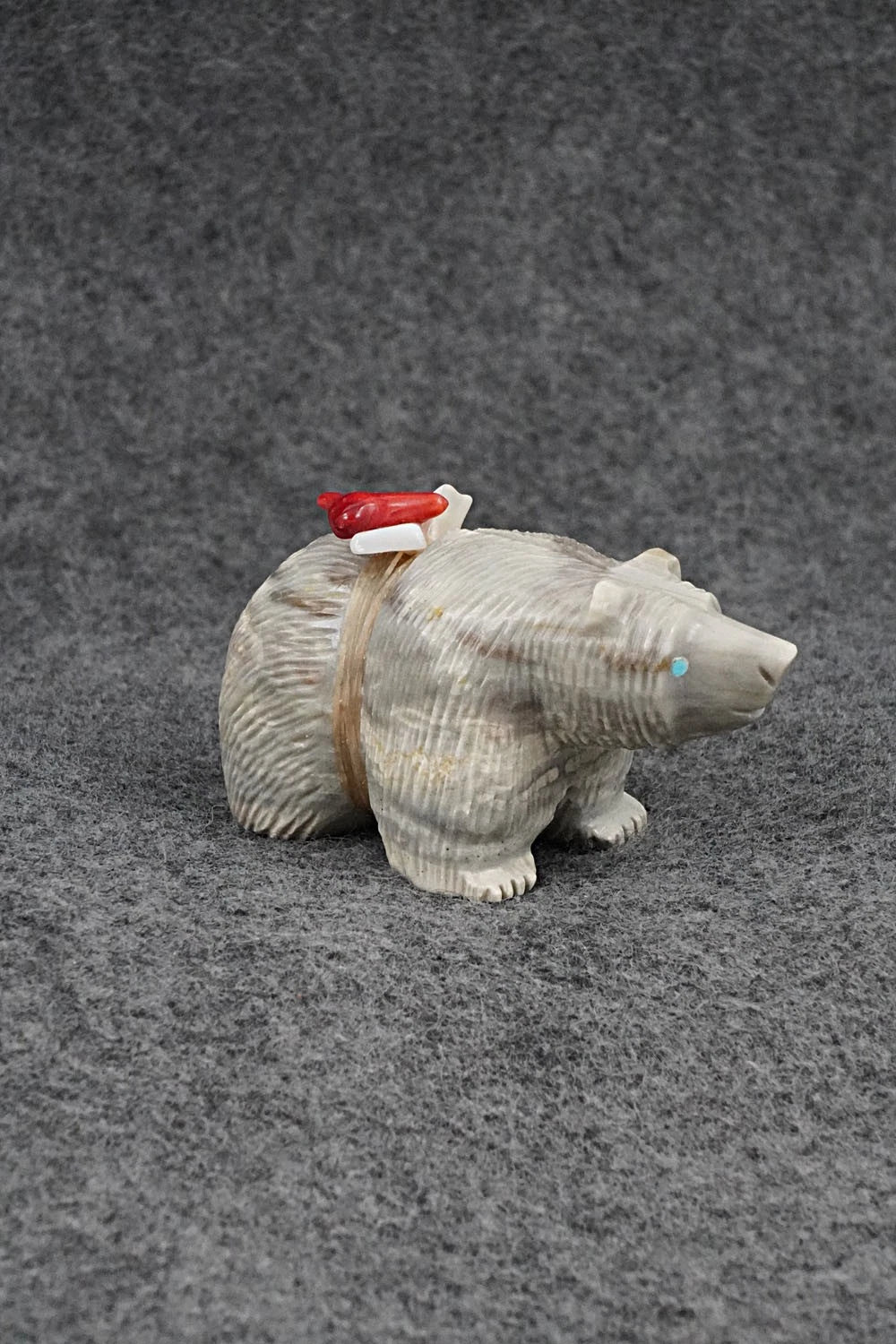 Bear Zuni Fetish Carving - Paulette & Farlan Quam