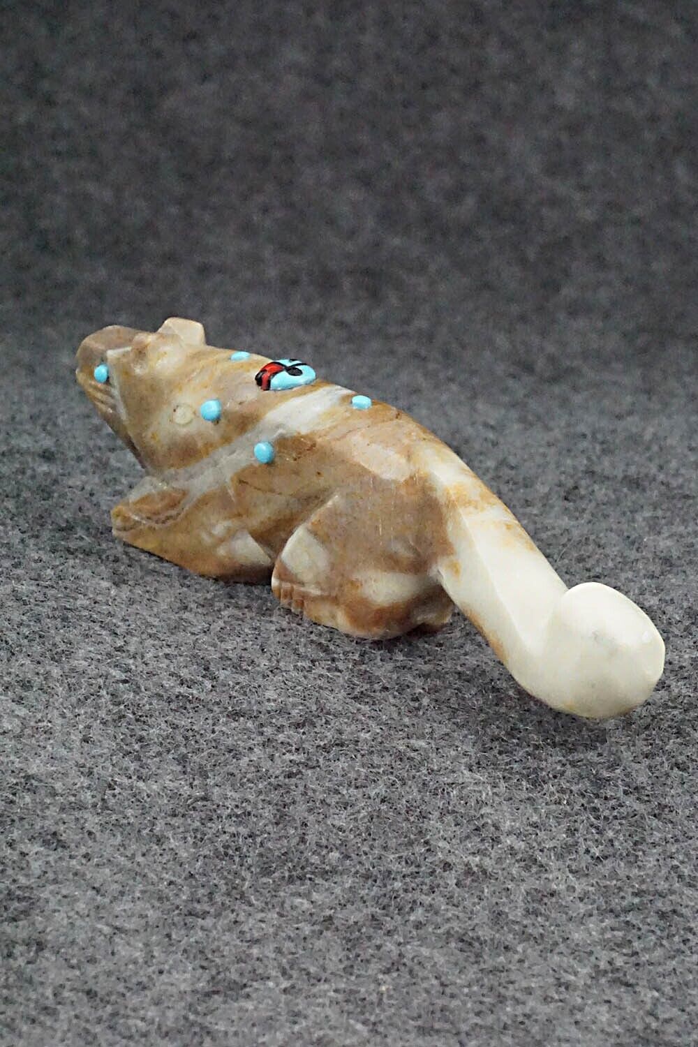 Mountain Lion Zuni Fetish Carving - Danette Laate