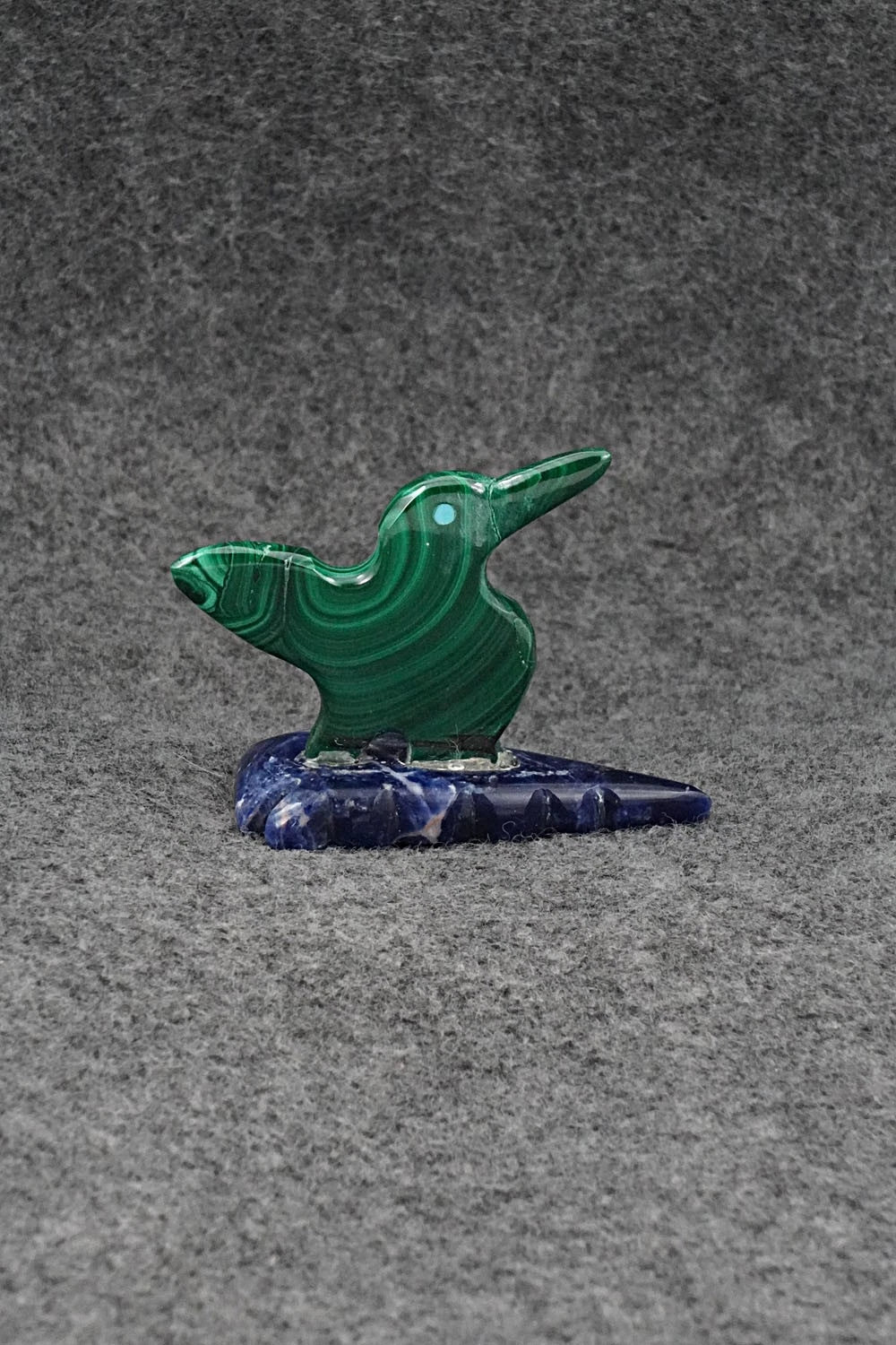 Humming Bird Zuni Fetish Carving - Kenric Laiwakete