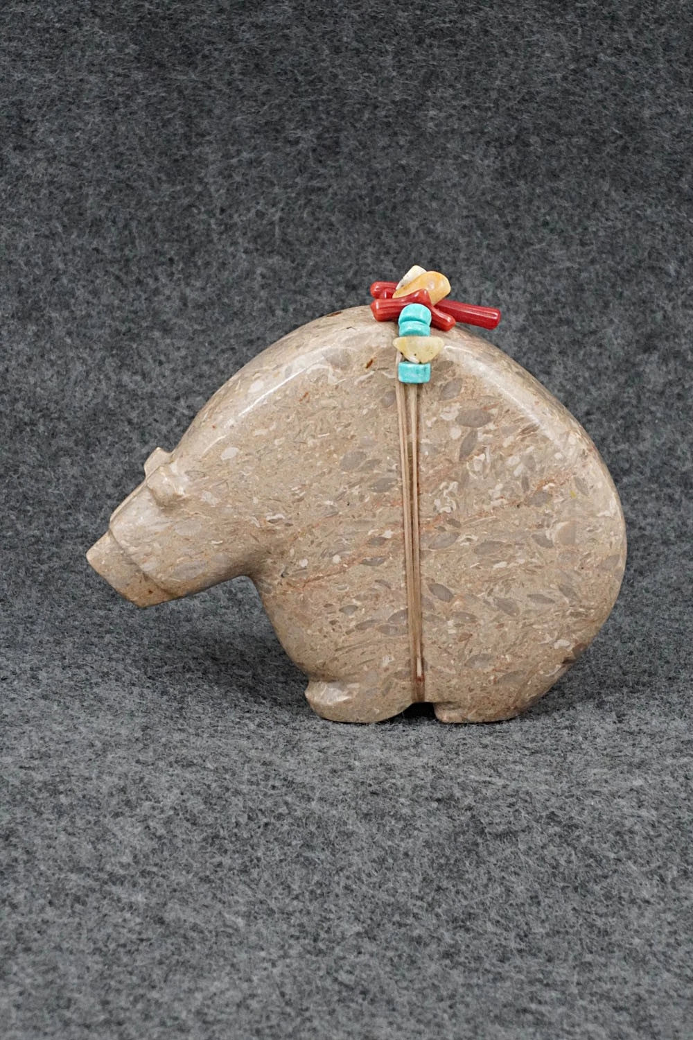 Bear Zuni Fetish Carving - Farlan & Paulette Quam