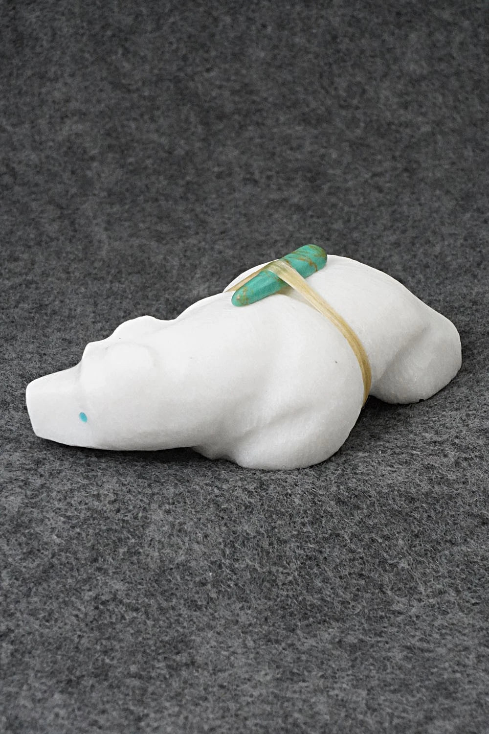 Bear Zuni Fetish Carving - Herbert Halate