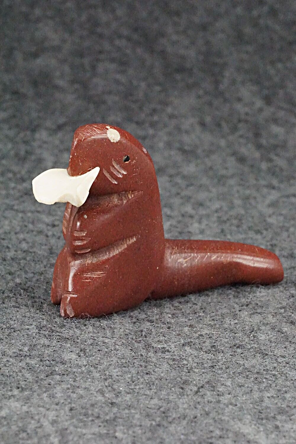 Otter with Fish Zuni Fetish Carving - Justin Red Elk