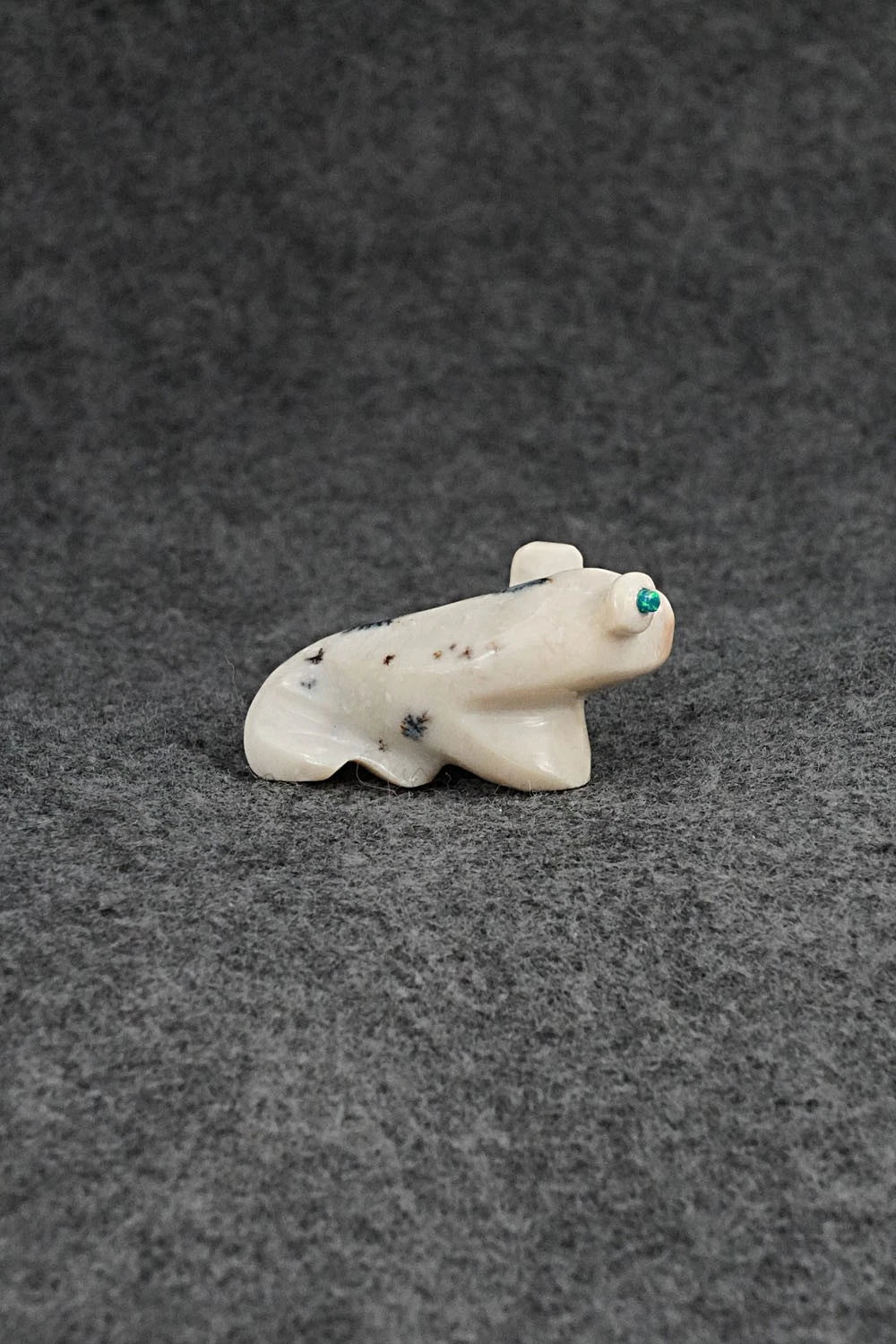 Lizard Zuni Fetish Carving - Benina Kallestewa