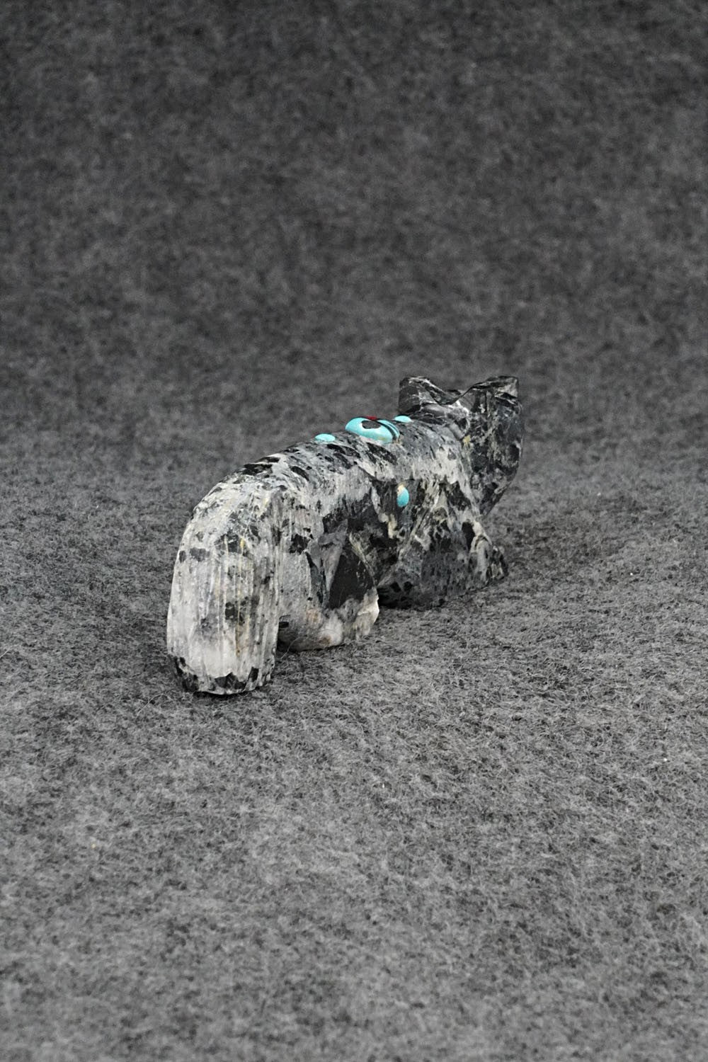 Wolf Zuni Fetish Carving - Dannette Laate