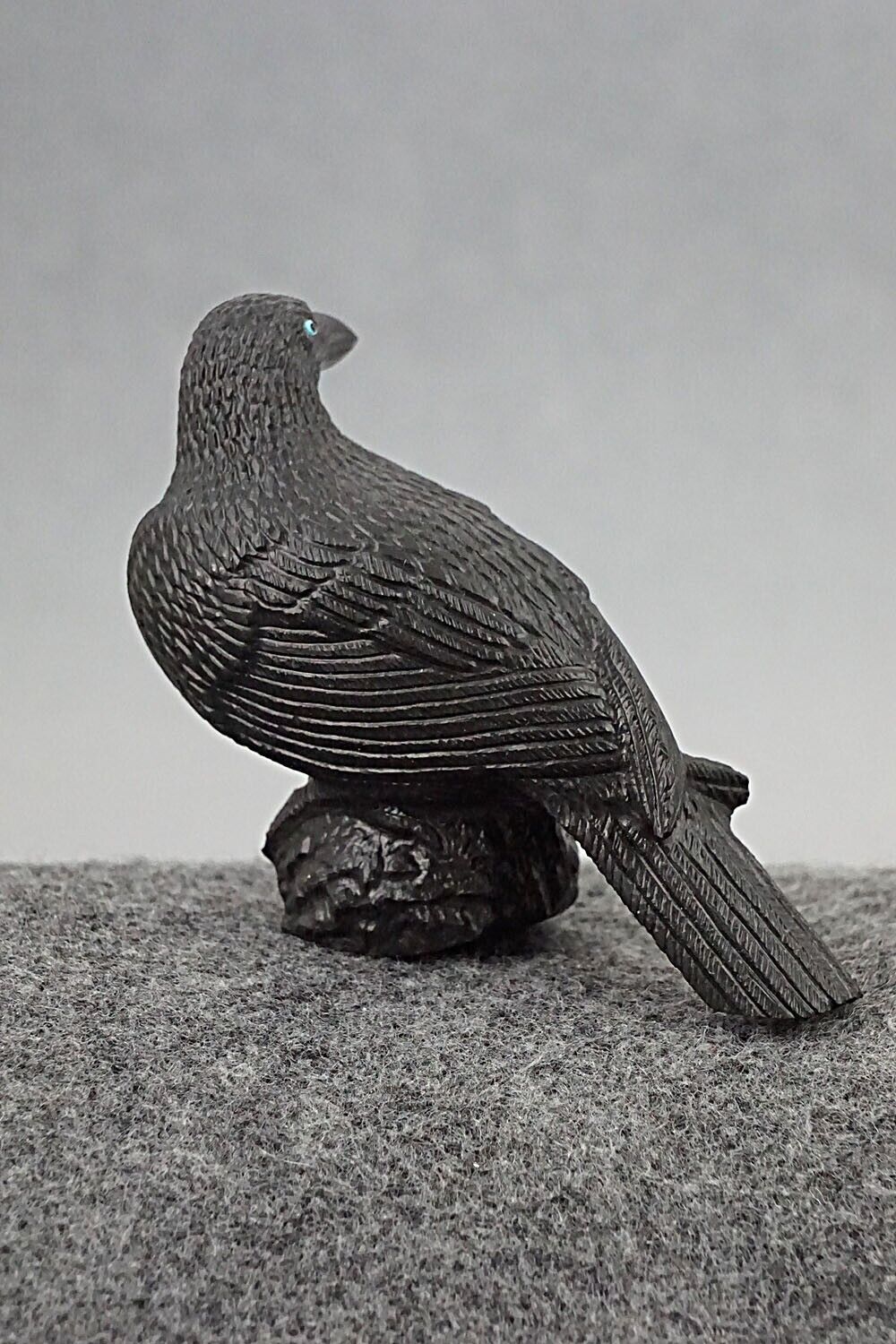 Crow Zuni Fetish Carving - Travis Lasiloo