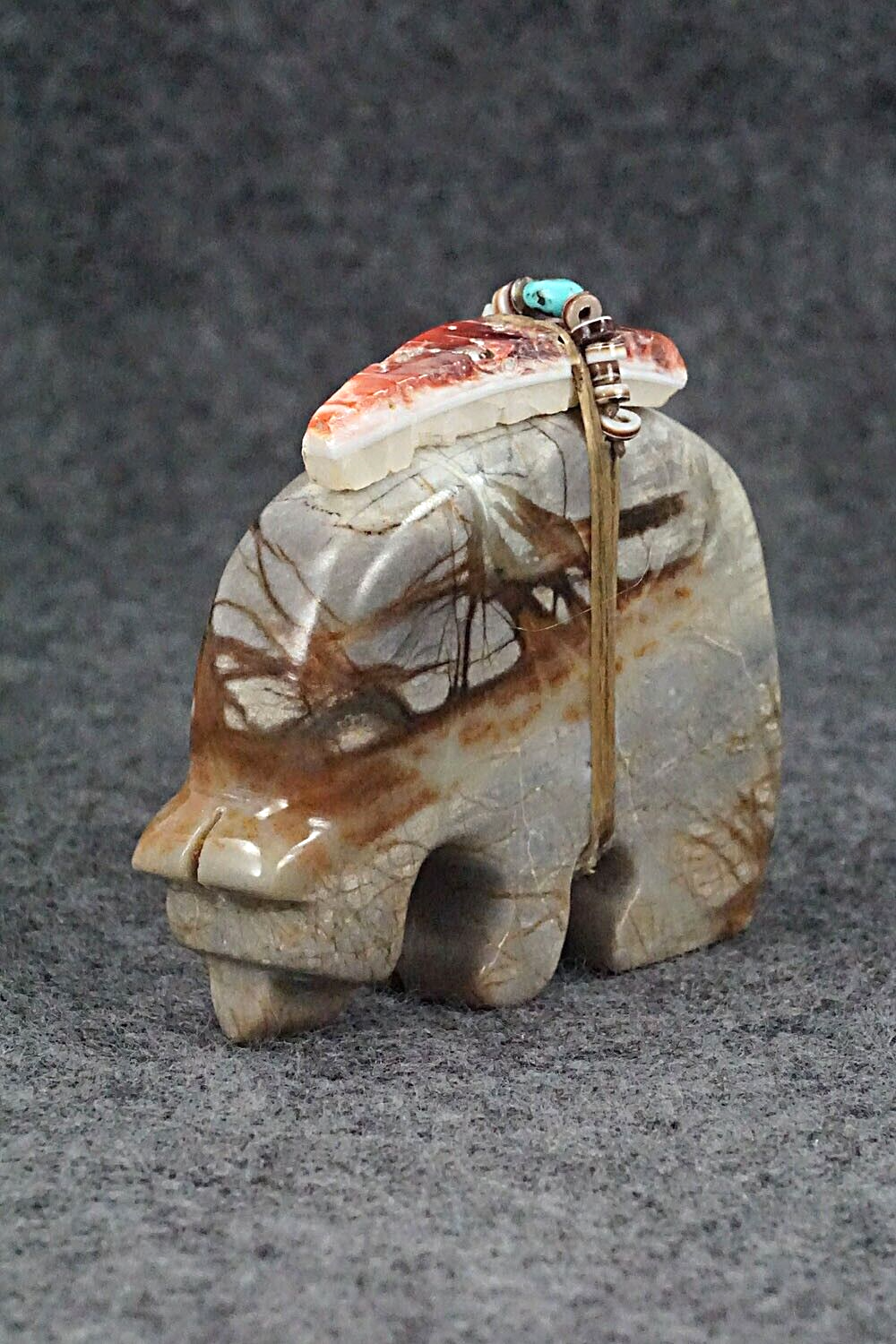 Bear Zuni Fetish Carving - Danny Lonjose